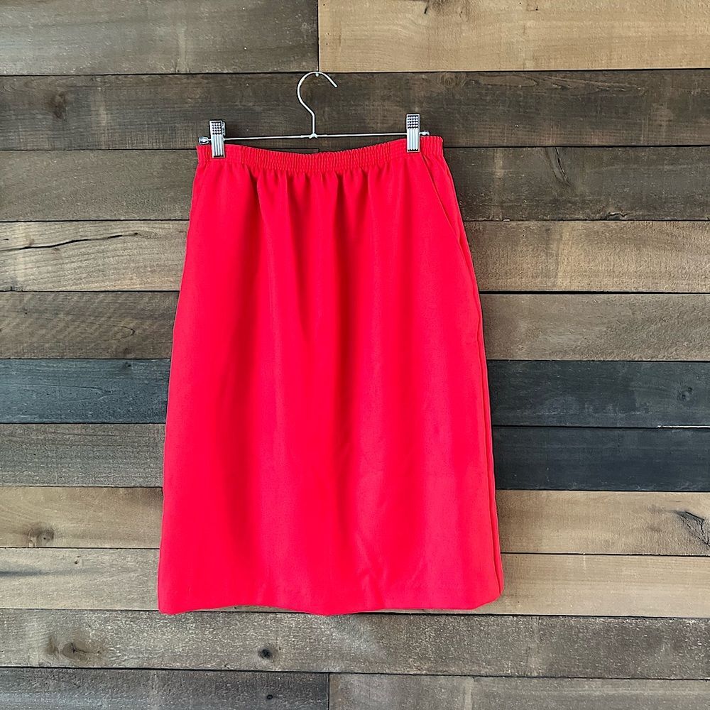 Vintage Red Classic Collection 100% Polyester Elastic Waist Midi Skirt